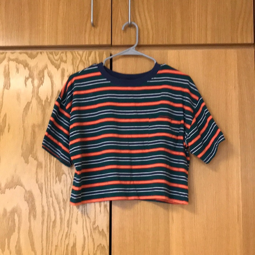 Forever 21 short sleeve crop top